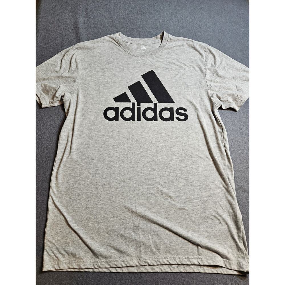 Adidas Shirt Mens Extra Large Gray Golf T Shirt Casual Athletic Black Logo Print